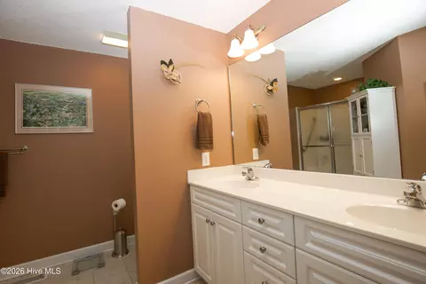 Bath - 623 Pinehurst Trace Dr, Pinehurst, NC 28374 photo 1 of 5