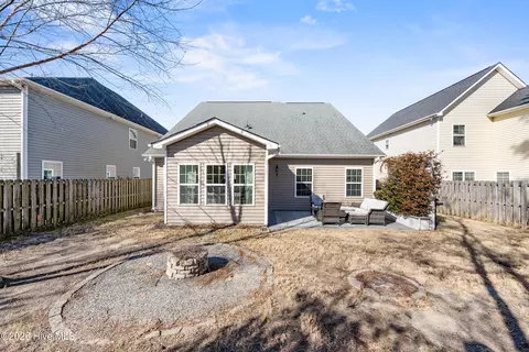 Exterior - 112 Collins Way, Hampstead, NC 28443 photo 2 of 6