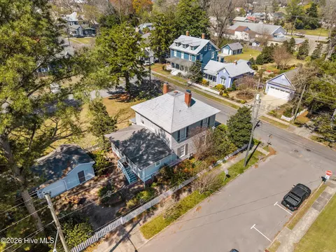 Other - 323 E 2nd St, Washington, NC 27889 photo 2 of 11