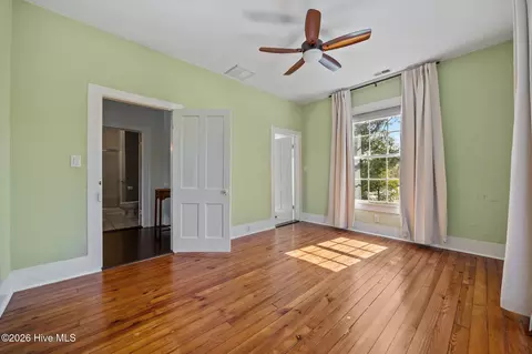 Bedroom - 323 E 2nd St, Washington, NC 27889 photo 6 of 7