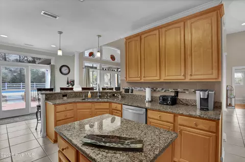 Kitchen - 496 Captain Beam Blvd, Hampstead, NC 28443 photo 3 of 4