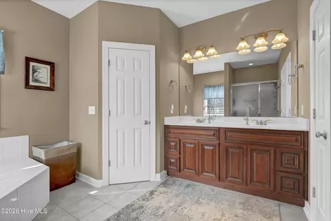 Bath - 496 Captain Beam Blvd, Hampstead, NC 28443 photo 3 of 5