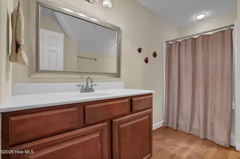 Bath - 496 Captain Beam Blvd, Hampstead, NC 28443 photo 5 of 5