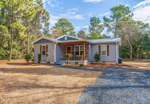 Exterior - 150 S Plum St, Pinebluff, NC 28373 photo 2 of 3