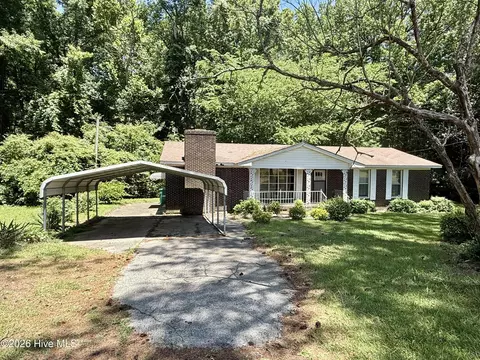 1420 Lum Brown Rd, Williamston, NC 27892