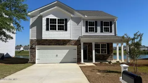 241 Lake Tyler Dr, New Bern, NC 28560