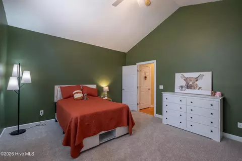 Bedroom - 20 Bradley Ln, Pinehurst, NC 28374 photo 4 of 11