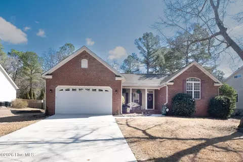 Exterior - 20 Bradley Ln, Pinehurst, NC 28374 photo 1 of 4