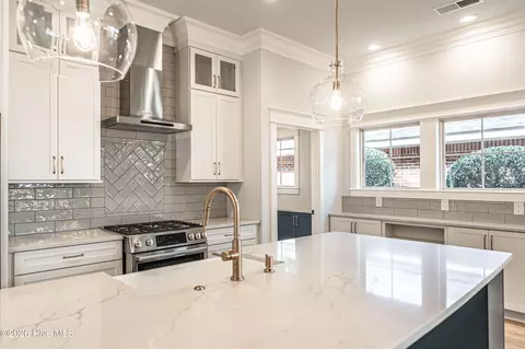 Kitchen - 450 Pinehurst Trace Dr, Pinehurst, NC 28374 photo 5 of 11