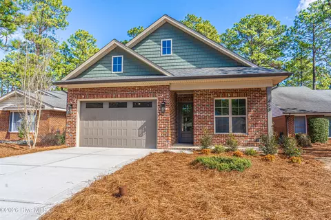 Exterior - 450 Pinehurst Trace Dr, Pinehurst, NC 28374 photo 5 of 7