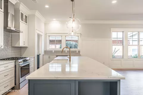 Kitchen - 450 Pinehurst Trace Dr, Pinehurst, NC 28374 photo 6 of 11