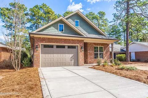 Exterior - 450 Pinehurst Trace Dr, Pinehurst, NC 28374 photo 4 of 7