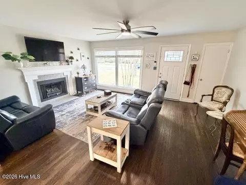 1609 High St, New Bern, NC 28560