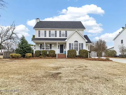527 Tabard Rd, Winterville, NC 28590