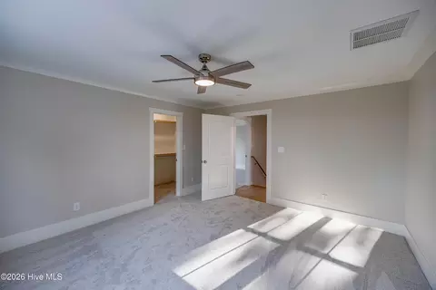 Bedroom - 3216 Whichards Beach Rd, Chocowinity, NC 27817 photo 6 of 8