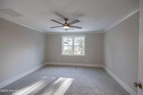 Bedroom - 3216 Whichards Beach Rd, Chocowinity, NC 27817 photo 4 of 8