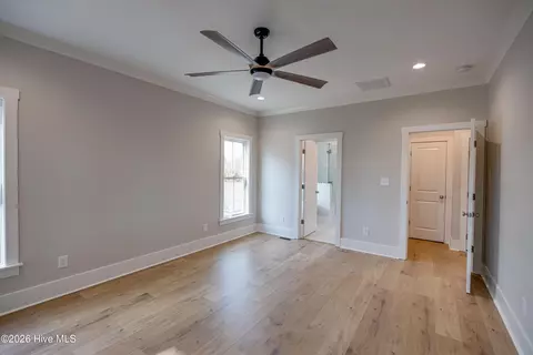 Bedroom - 3216 Whichards Beach Rd, Chocowinity, NC 27817 photo 1 of 8