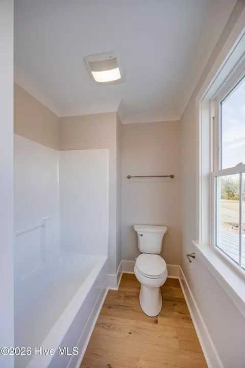 Bath - 3216 Whichards Beach Rd, Chocowinity, NC 27817 photo 6 of 7