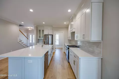 Kitchen - 3216 Whichards Beach Rd, Chocowinity, NC 27817 photo 2 of 5