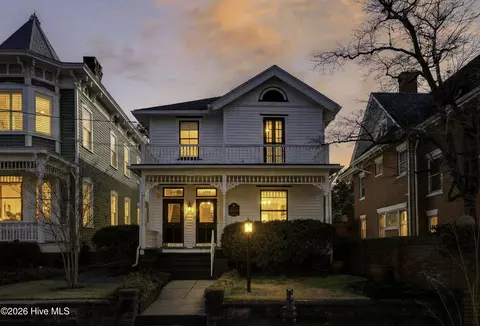 419 S Front St, Wilmington, NC 28401