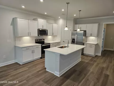 Kitchen - 536 Glitter Bay Loop, Shallotte, NC 28470 photo 1 of 2
