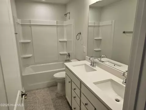 Bath - 536 Glitter Bay Loop, Shallotte, NC 28470 photo 3 of 4