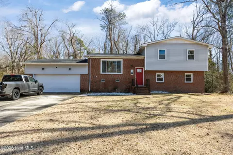 120 Jupiter Trl, Jacksonville, NC 28546