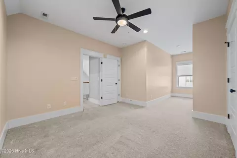 Entry Way - 753 Crown Pointe Dr, Hampstead, NC 28443 photo 7 of 9