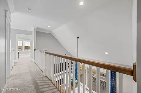 Entry Way - 753 Crown Pointe Dr, Hampstead, NC 28443 photo 8 of 9