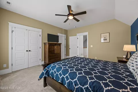 Bedroom - 753 Crown Pointe Dr, Hampstead, NC 28443 photo 5 of 10