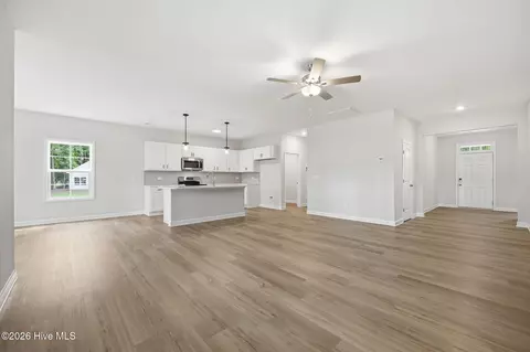 Entry Way - 974 Rialto Ln, Ayden, NC 28513 photo 3 of 5