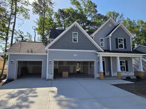 986 Rialto Ln, Ayden, NC 28513