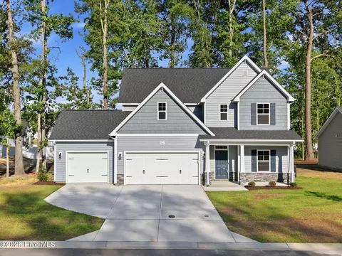 986 Rialto Ln, Ayden, NC 28513