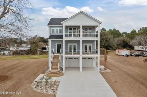 444 Pearson Cir, Newport, NC 28570