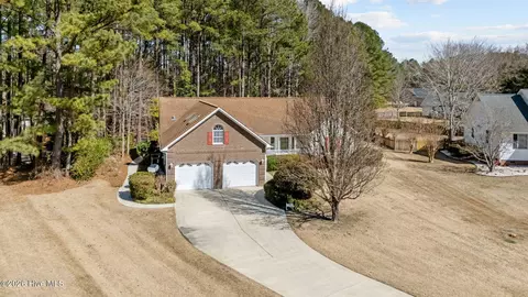 205 Dobbs Spaight Rd, New Bern, NC 28562