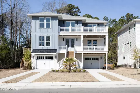 629 Vale Dr, Wilmington, NC 28411