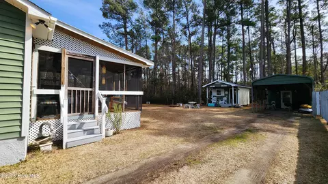 Exterior - 782 Straits Rd, Gloucester, NC 28528 photo 6 of 19