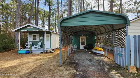 Exterior - 782 Straits Rd, Gloucester, NC 28528 photo 7 of 19