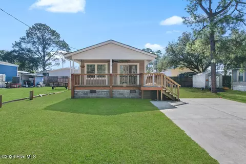 6921 Pearl St SW, Ocean Isle Beach, NC 28469