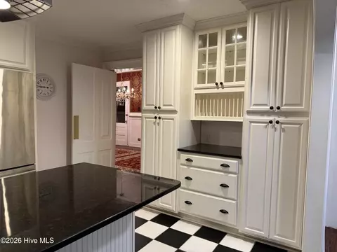 Kitchen - 4320 Main St, Gibson, NC 28343 photo 6 of 6