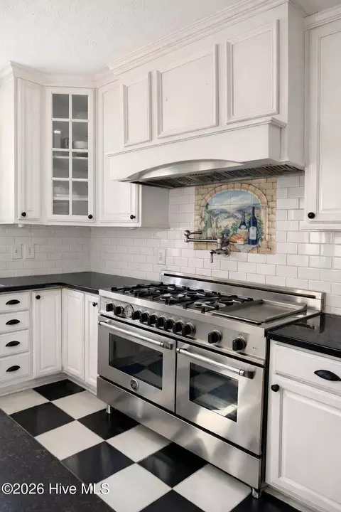 Kitchen - 4320 Main St, Gibson, NC 28343 photo 1 of 6