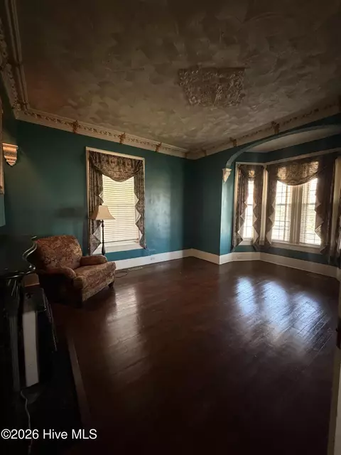 Living - 4320 Main St, Gibson, NC 28343 photo 3 of 6