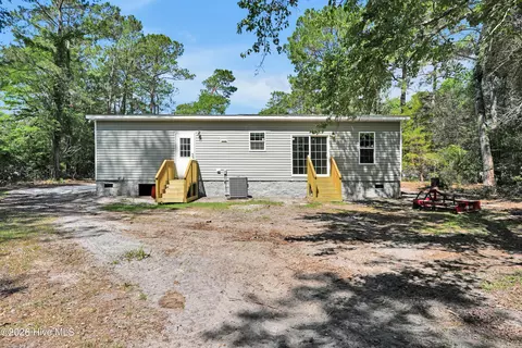 409 Pond View Cir, Hampstead, NC 28443 photo 15