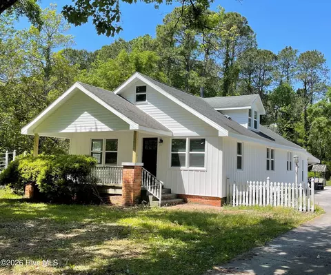 5330 Masonboro Loop Rd, Wilmington, NC 28409
