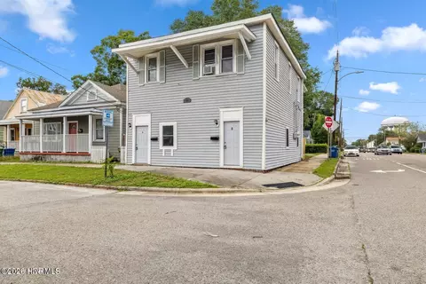 723 S 6th St #1/2, Wilmington, NC 28401