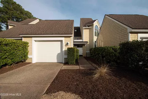 5304 Villa Ct, Wilmington, NC 28409