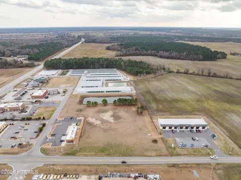 135 Koonce Fork Rd, Richlands, NC 28574