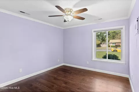 Bedroom - 616 E Murphy St, Wallace, NC 28466 photo 3 of 5
