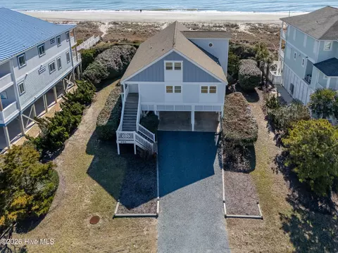 855 Ocean Blvd W, Holden Beach, NC 28462