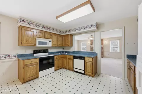 Kitchen - 115 Juniper Dr, Camden, NC 27921 photo 3 of 4